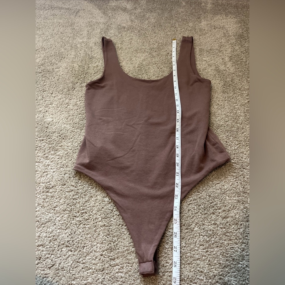 Banana Republic True Hues Brown Tank Top Bodysuit Sleeveless Size Medium - Picture 3 of 5
